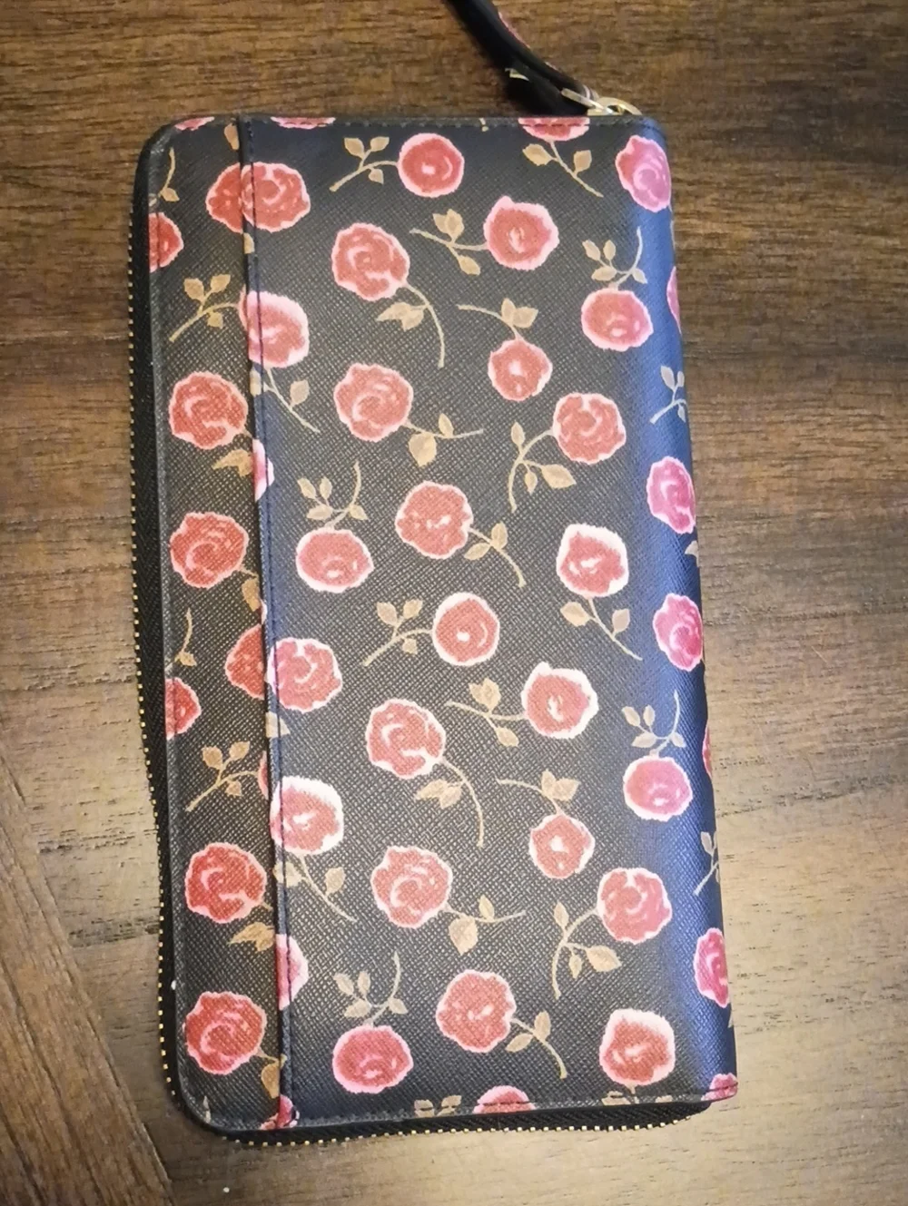 Kate spade roses wallet zip around